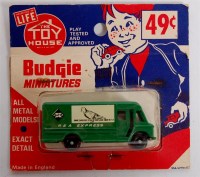 Lot 2726 - Budgie Toys, No.57 REA Express Parcel delivery...