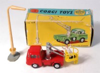 Lot 1706 - Corgi, gift set No.14 Tower wagon with lamp...