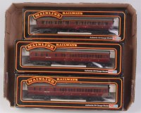 Lot 962 - 5 Mainline coaches, 2 LMS 57' brake 3rd, 2...