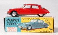 Lot 1702 - Corgi, 210S Citroen DS19, red with suspension,...