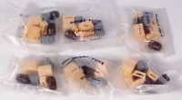 Lot 1986 - Dinky, France, accessories 851 barrels, trunks,...