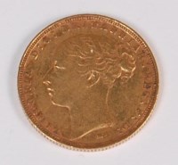 Lot 129 - Great Britain, 1886 gold full sovereign, Queen...