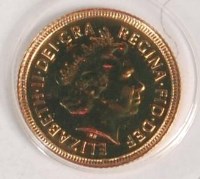 Lot 155 - Great Britain, 2000 gold half sovereign, Queen...