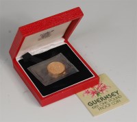 Lot 169 - Great Britain, 1981 gold Guernsey one pound...