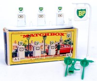 Lot 2323 - Matchbox Accessory Pack No.A1 "BP" Petrol...