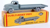 Lot 1965 - Dublo Dinky Toys, 066, Bedford Flat Truck,...