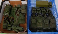 Lot 2009 - 2 trays of mixed Dinky Toy Military diecast...