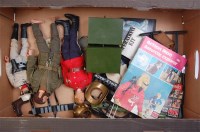 Lot 3242 - 2 trays of mixed Palitoy Action Man loose...