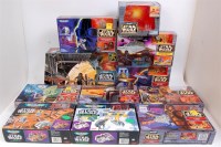 Lot 3250 - 11 Boxed Star Wars Micro Machines Action...