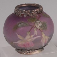 Lot 54 - Burgun & Schverer - An Art Deco cameo glass...