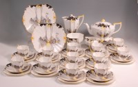 Lot 115 - An extensive Shelley porcelain Tall Trees and...