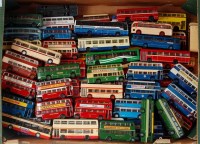 Lot 2537 - 60+ loose bus and public transport diecasts,...