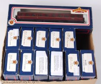 Lot 1037 - 12 Bachmann BR livery Collett coaches (G-BG)