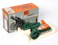 Lot 1292 - Britains, No.9740 18" heavy howitzer mounted...
