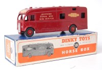 Lot 1981 - Dinky Toys, 581 British Railways horse box,...
