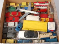Lot 2005 - 25 assorted playworn or repainted Dinky Toys,...