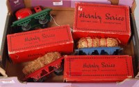 Lot 392 - Hornby 1928-30 single wine wagon - chips to...