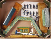 Lot 439 - A small tray of Hornby M accessories including...