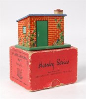 Lot 445 - Hornby 1934-6 platelayer's hut with fixed...