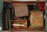 Lot 473 - A large tray of assorted Hornby pre-war...