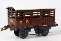 Lot 510 - Hornby 1931-2 SR No.1 cattle truck on black...