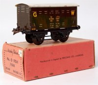 Lot 511 - Hornby 1937-41 GW brown No. 0 fish van...