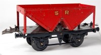 Lot 518 - Hornby 1931-2 SR red hopper wagon on black...
