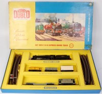 Lot 604 - A Hornby Dublo 2-rail 2024 2-8-0 Express Goods...