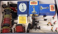 Lot 609 - 3 boxed Hornby Dublo colour light signals...