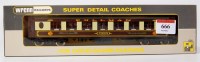 Lot 666 - A Wrenn W6012C 'Golden Arrow' Pullman car,...