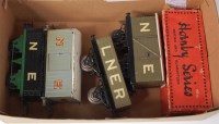 Lot 559 - 4 Hornby prewar NE items of rolling stock...