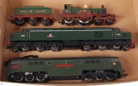 Lot 700 - Triang 'Lord of the Isles' engine and tender,...