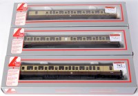 Lot 762 - A Lima 3-car class 117 DMU finished in GWR...