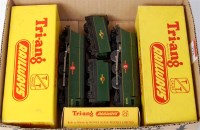 Lot 773 - A Triang TT gauge T93/T94 Merchant Navy 'Clan...