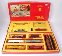 Lot 852 - Triang RS12 and RS15 TR series train sets,...