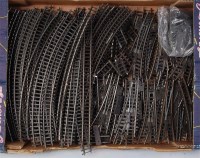 Lot 855 - 2 trays containing quantity of mainly Triang...