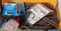 Lot 871 - Tray containing approx 20 Peco Streamline...