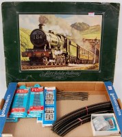 Lot 888 - A Hornby Silver Jubilee Pullman train set in...