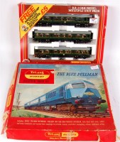 Lot 947 - A Triang Hornby RS 52 blue Pullman train set,...