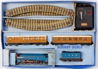 Lot 981 - A Hornby Dublo 'Sir Nigel Gresley' set in box...