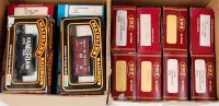 Lot 997 - 18 boxed Airfix, GMR (Airfix), Dapol and...