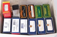Lot 1057 - 12 BR Mk1 and ex LMS coaches, all BR maroon by...