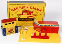 Lot 2310 - Matchbox Accesory group to include; MG1A...
