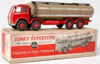 Lot 2010 - Dinky Toys, 504 Foden 14-ton tanker, 1st type...