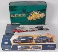 Lot 2592 - Corgi 1/50th scale heavy haulage boxed group...