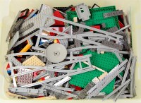 Lot 3155 - Quantity of loose Lego bricks to include;...