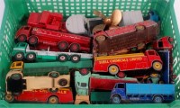 Lot 2024 - 20 assorted playworn Dinky Toys to include'...
