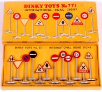 Lot 2050 - Dinky Toys, 771 International Road Signs,...