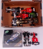 Lot 2615 - 8x 1/24 scale F1 related diecast models by...