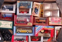 Lot 2633 - 30 assorted modern issue boxed diecasts by EFE,...